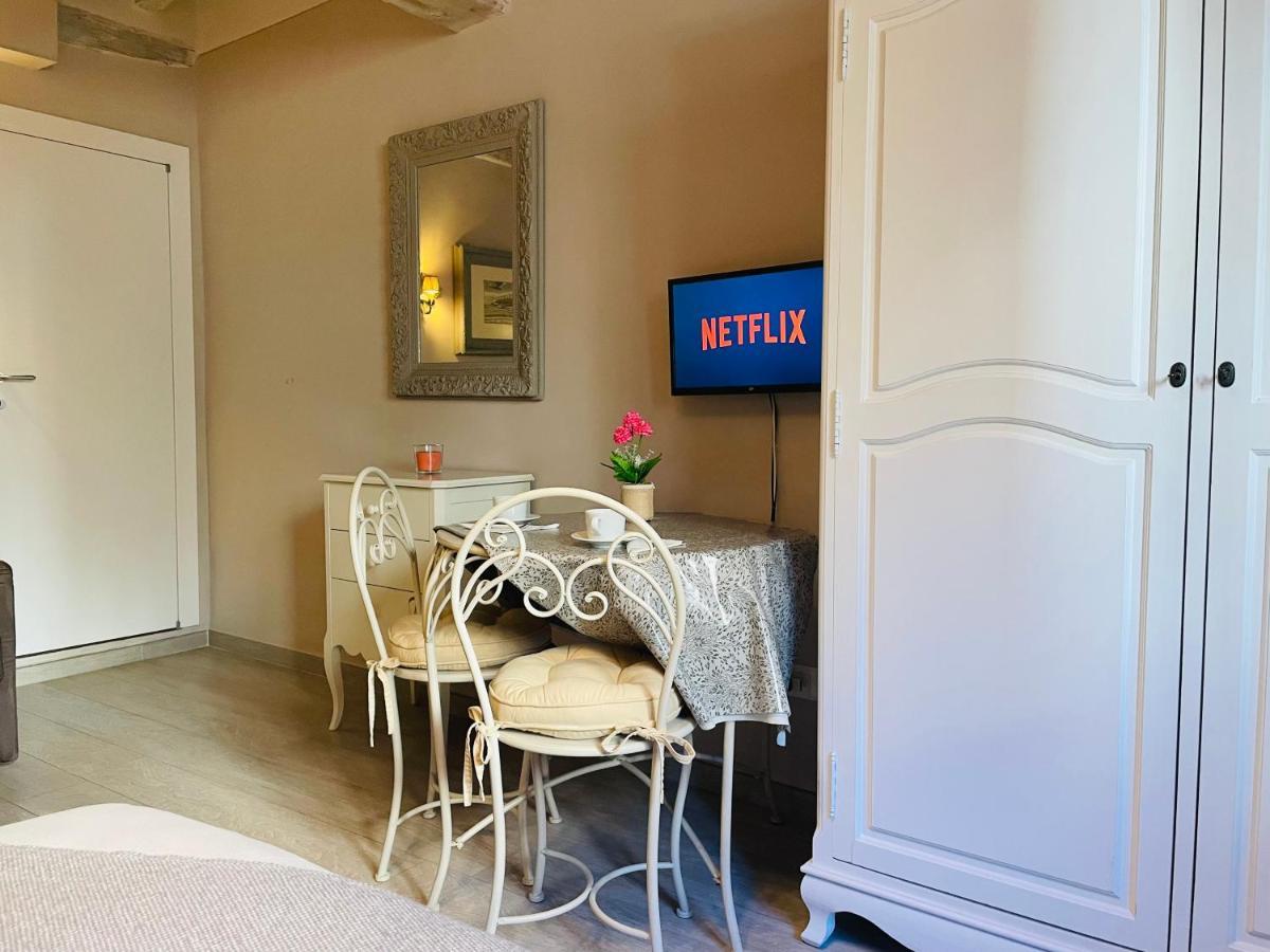 لوكا All'Interno Delle Mura Appartamento Con Wi-Fi E Netflix المظهر الخارجي الصورة